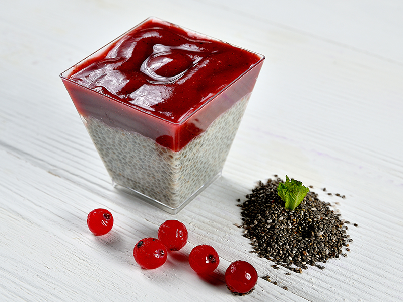 Чіа пудинг з журавлиною