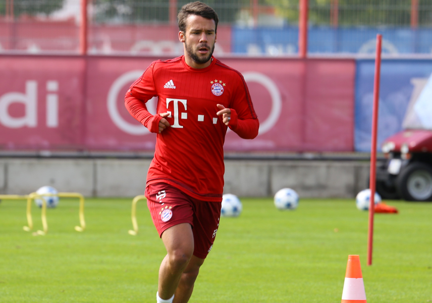 PSG's Juan Bernat has his FIFA 20 Ultimate Team revealed Dexerto PSG's Juan Bernat has his FIFA 20 Ultimate Team revealed Dexerto