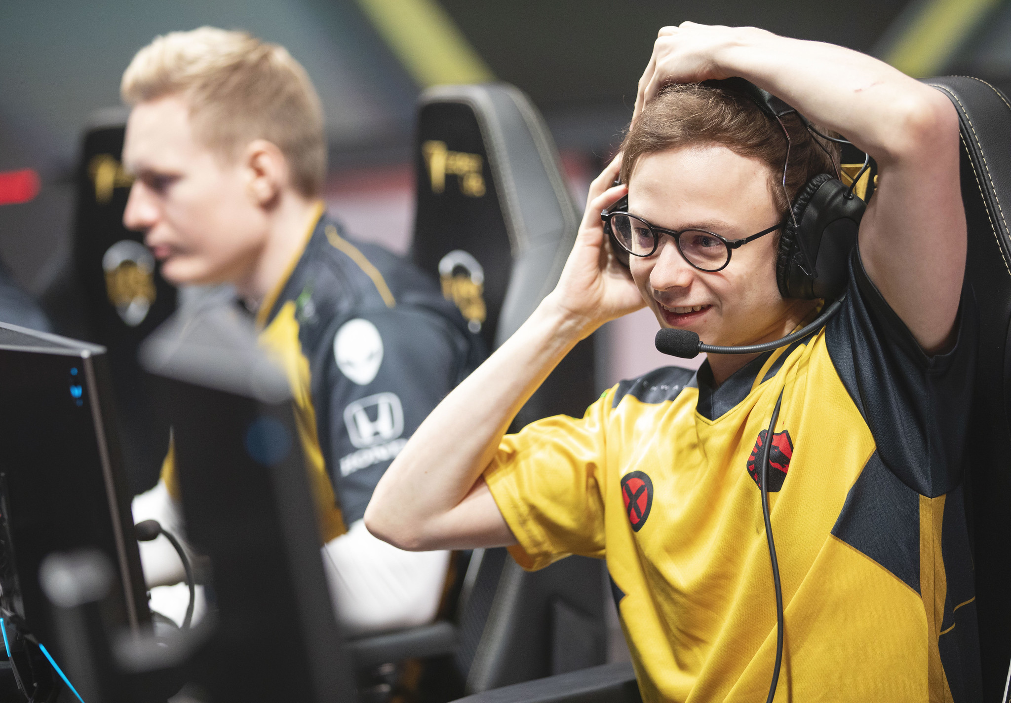 Jensen and Broxah playing for Team Liquid