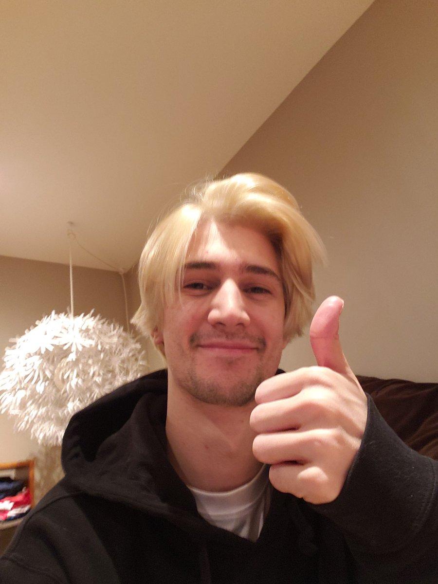xQc - Twitter