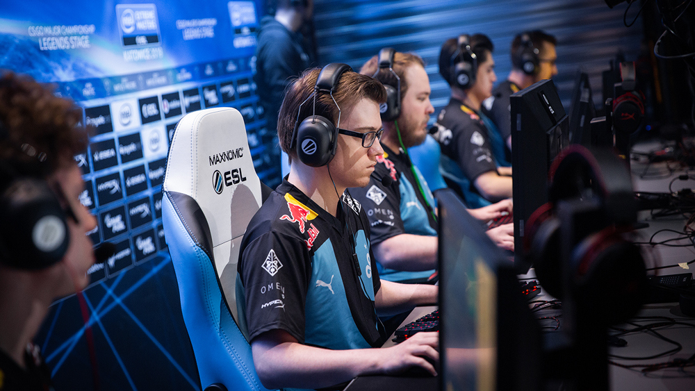 COPYRIGHT: ESL/Adela Sznajder