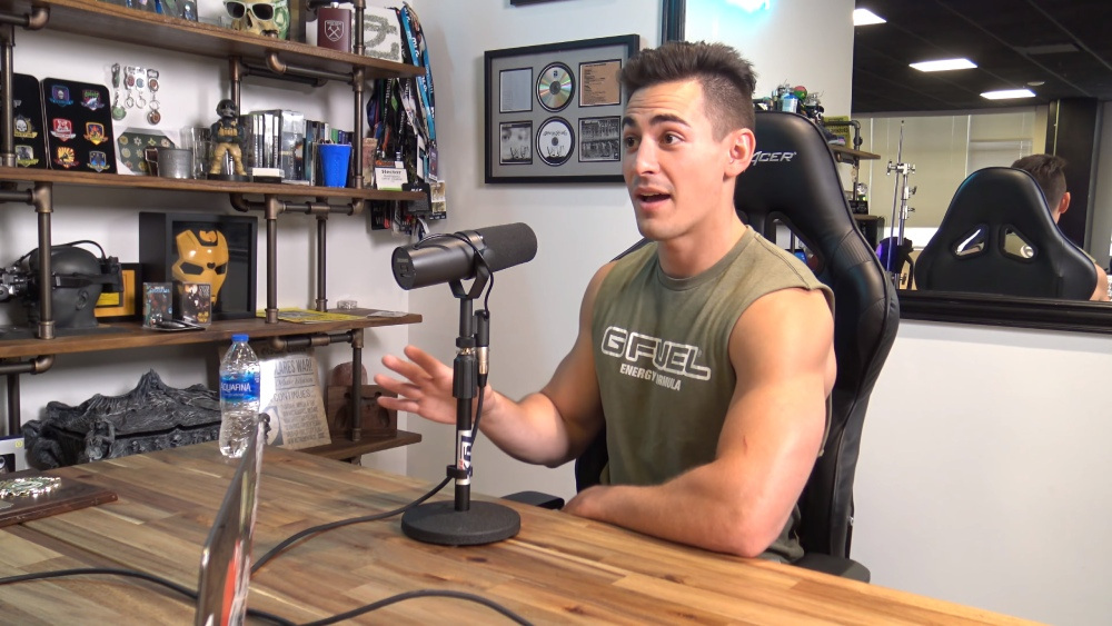 Censor passionately explained how competing professionally gives him 'purpose'. YouTube: HECZ
