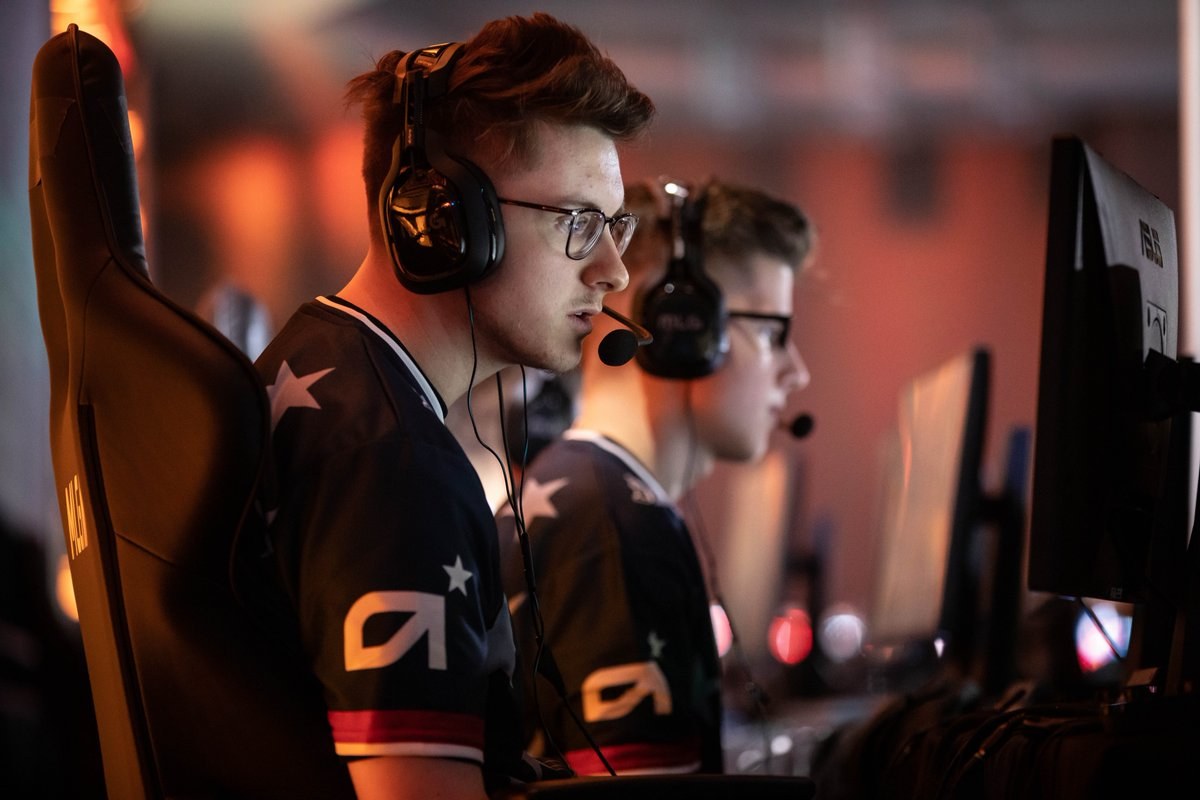 G2 finished 13th-16th at CWL Las Vegas. G2 Esports