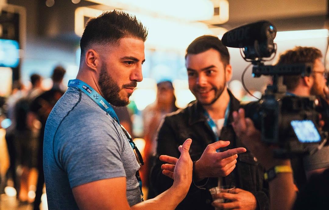 Popular controller player NICKMERCS is and always has been an avid defender of aim assist. Naibuzz