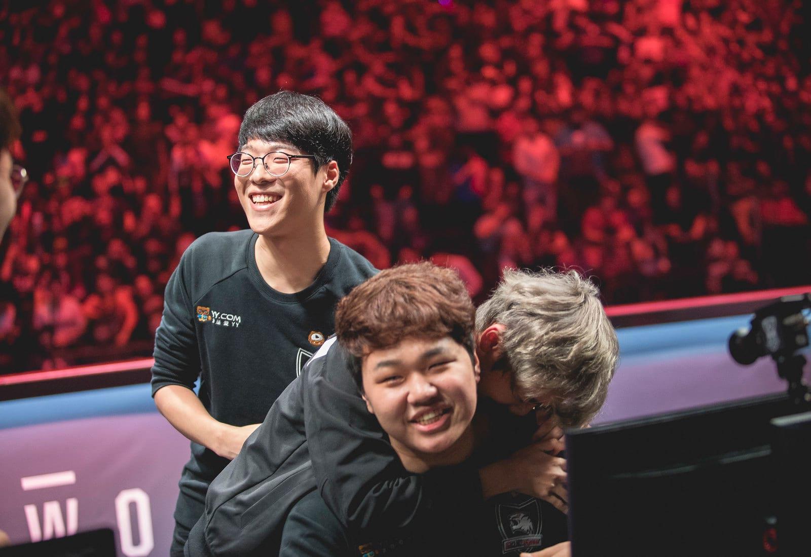 Both PraY and Smeb made iconic plays at the 2016 World Championship. Riot Games