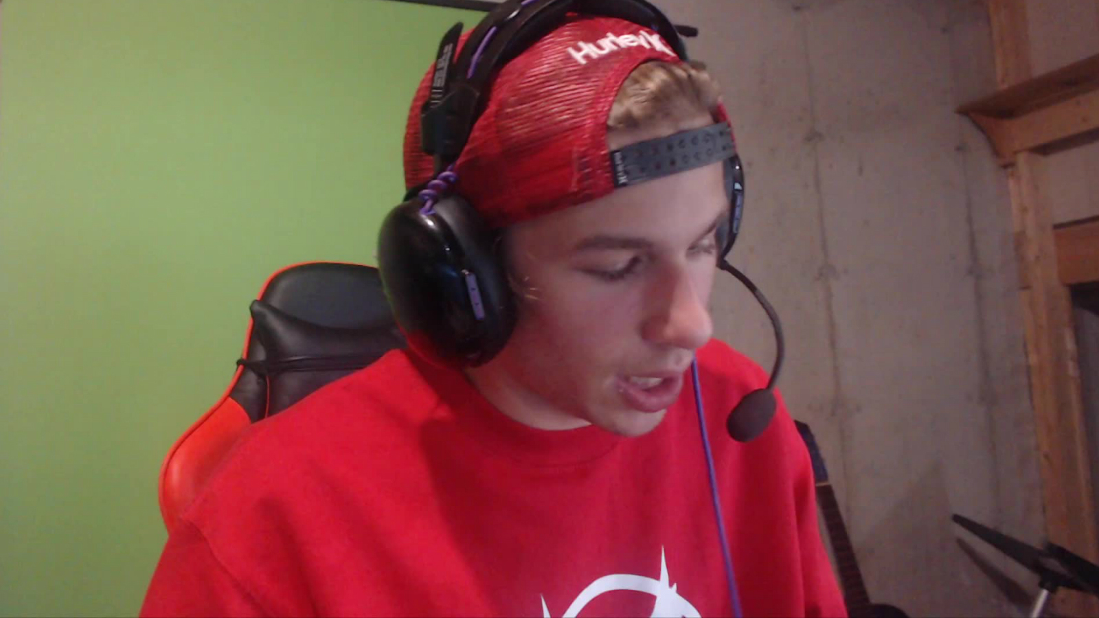 Twitch / Xposed