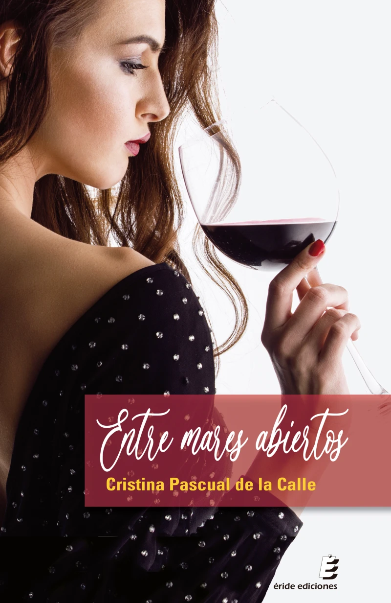 Portada: Entre mares abiertos