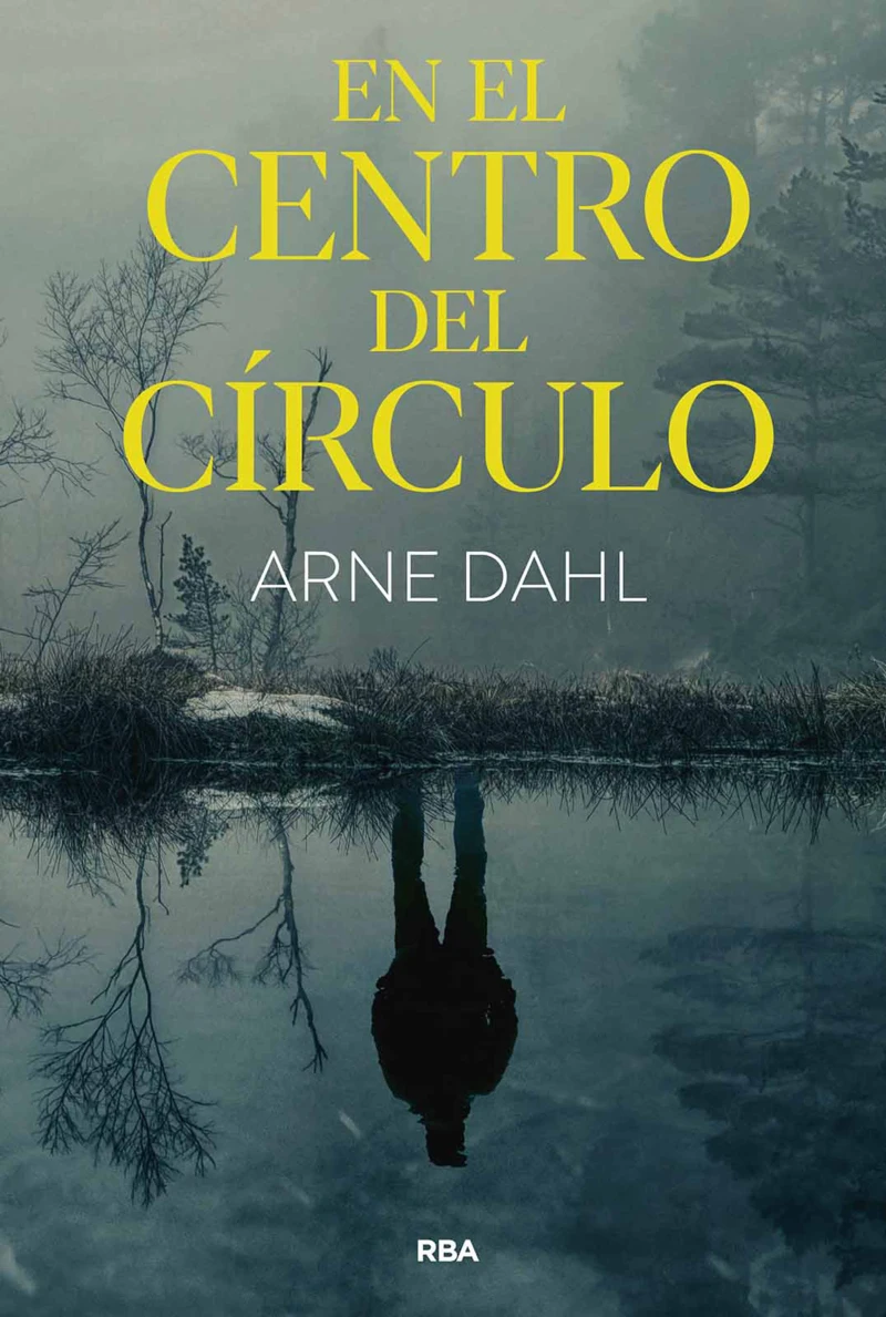 Portada: En el centro del círculo