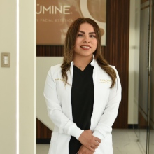 Ampliar imagen: Evelin Salazar Guerrero, Dentista - Odontólogo Tijuana