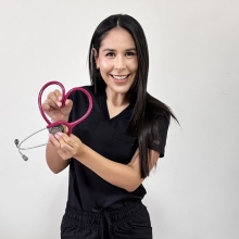 Ampliar imagen: Miroslava Lindoro Silva, Cirujano pediátrico Ensenada