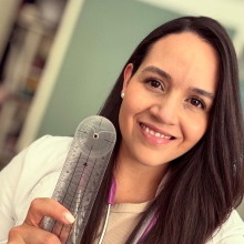 Ampliar imagen: Montserrat Velasco, Reumatólogo Cuauhtémoc