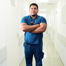 Ampliar imagen: Cristian Ortíz, Especialista en Obesidad y Delgadez Monterrey
