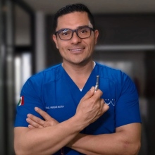 Ampliar imagen: Raúl Muñiz, Dentista - Odontólogo Celaya