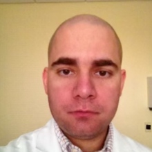 Ampliar imagen: Luis Jorge Vales Albertos, Nefrólogo Colima