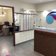 Ampliar imagen: Diana Raya Hernandez, Oftalmólogo Mazatlan