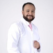 Ampliar imagen: Antonio Aldaco Torres, Cirujano general Tepic