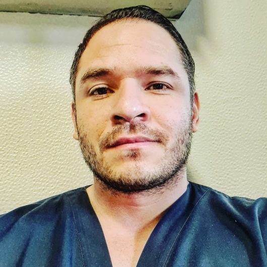 Dr. Francisco Javier Cisneros Oliva, Ortopedista