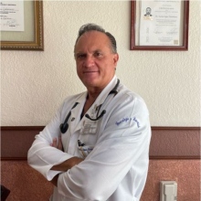 Ampliar imagen: Carlos López Castañares, Ginecólogo Ciudad de México