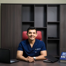 Ampliar imagen: Javier Orozco Badilla, Traumatólogo San Luis Rio Colorado