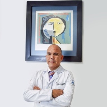 Ampliar imagen: Juan Tinajero Corona, Urología Ginecológica Morelia