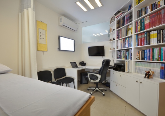 Juan Carlos Holguín Fernández-0