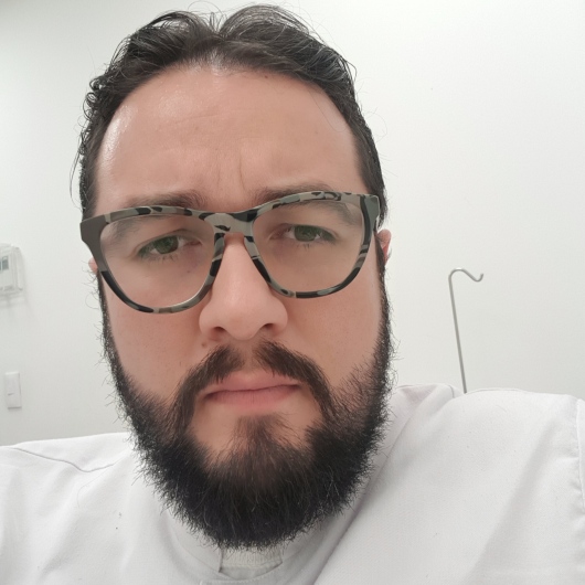 Dr. Alfonso Ayala Gómez opiniones Cirujano maxilofacial, Patólogo