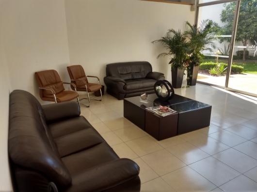 Gustavo R. Tsutsumi-0