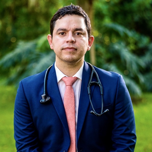 Wilfrido Alarcón García Cardiólogo en 7 Quintana Roo Wilfrido Alarcón García Cardiólogo en 7 Quintana Roo