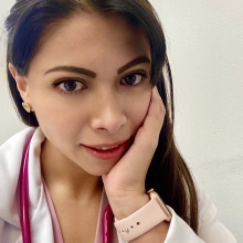 Ampliar imagen: Jeny Guadalupe Velázquez Zabaleta, Especialista en Rehabilitación y Medicina Física Coyoacán