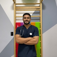 Ampliar imagen: Andres Molina Cabañas, Fisioterapeuta Puebla