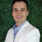 Lic. Víctor Pérez Castellanos