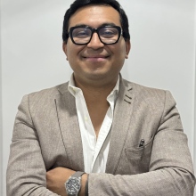 Ampliar imagen: Eduardo Girón Villalobos, Endoscopista Pachuca