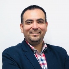 Dr. Abraham García de León Villavicencio