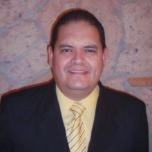 Ampliar imagen: Iván René Bear  Sandoval, Internista San Luis Potosi