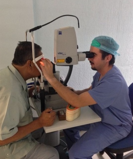 Dr. Carlos Carral Santander