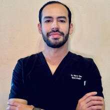 Ampliar imagen: Marco Antonio Díaz Montoya, Neurocirujano La Paz