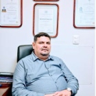 Dr. Roberto Ambriz López