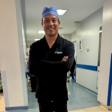 Ampliar imagen: Cristino Coyac Aguilar, Cirujano oncólogo Tepic