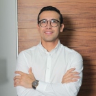 Dr. Andrés Salas García