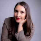 Mtra. Elizabeth Guzmán Diaz