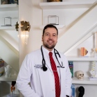 Dr. Josué Ivan Leal Ventura