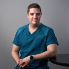 Dr. Gustavo Garza Esparza