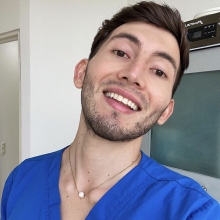 Ampliar imagen: Carlos Esthiven Pérez Pernia, Dentista - Odontólogo Ciudad de México