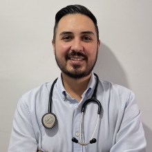 Ampliar imagen: César Andrés Valencia Cañedo, Médico general Mexicali