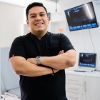 Dr. Erwin Rodríguez Komukai