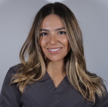 Ampliar imagen: Rebeca Arizpe Cantú, Dentista - Odontólogo Saltillo