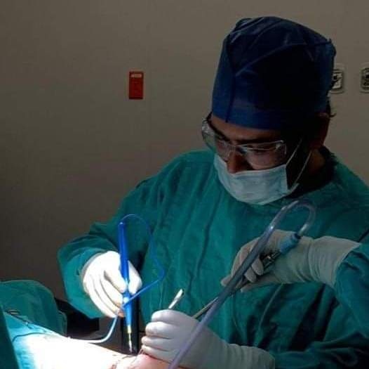 Dr. Abraham Israel Tachiquín Ruiz, Ortopedista