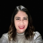 Dra. Adriana Pérez Valencia