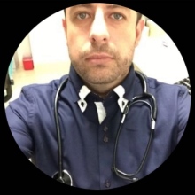 Ampliar imagen: Alberto Aguayo Muñoz, Especialista en Medicina Crítica y Terapia Intensiva Guadalupe