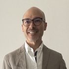 Dr. Daniel Camacho Mauries